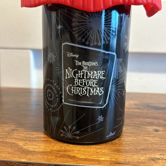 Disney Nightmare Before Christmas Sally Aluminum Water Bottle NEW - Picture 4 of 8